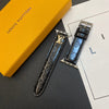 CORREA DE PIEL BRILLANTE PARA APPLE WATCH CON LOGO METÁLICO DE LUJO
