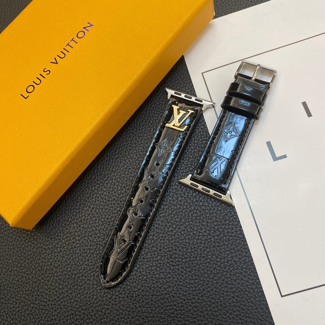 CORREA DE PIEL BRILLANTE PARA APPLE WATCH CON LOGO METÁLICO DE LUJO
