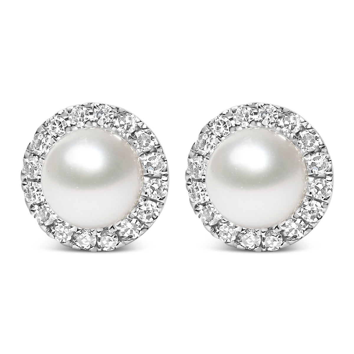 Pendientes de botón halo de oro blanco de 10K con perlas cultivadas de agua dulce de 4,5 mm y diamantes de 1/7 Cttw (color I-J, claridad I1-I2)