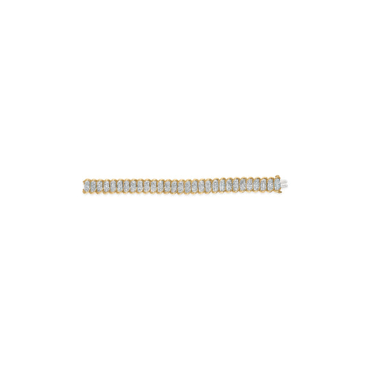 Photo of {{ product.title | truncate: 80, '' | escape }}