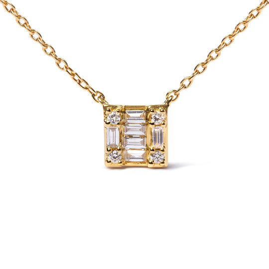 Photo of {{ product.title | truncate: 80, '' | escape }}