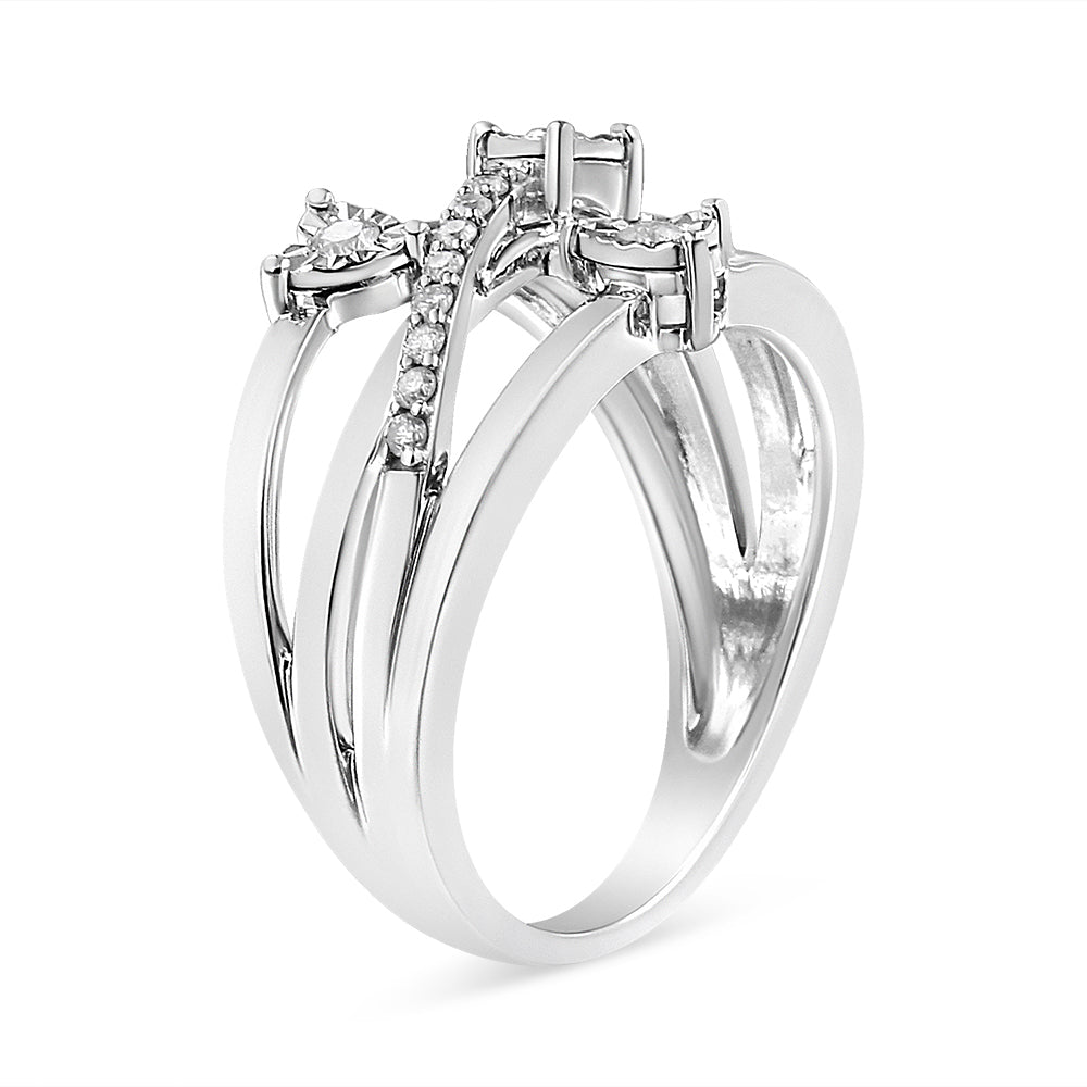 Anillo cruzado en forma de corazón con diamantes engastados "miracle" de 1/5 Cttw en plata de ley .925 (color I-J, claridad I2-I3) - Talla 7
