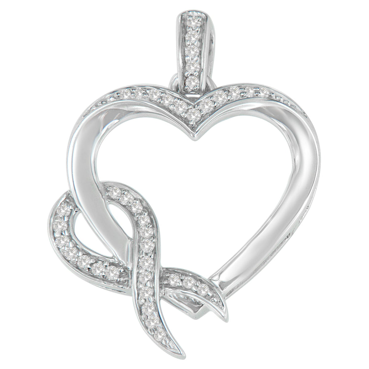 Collar con colgante de corazón de diamante de plata de ley .925 de 1/6 cttw (H-I, I1-I2)