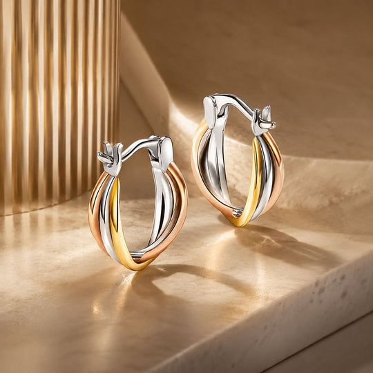 Photo of {{ product.title | truncate: 80, '' | escape }}