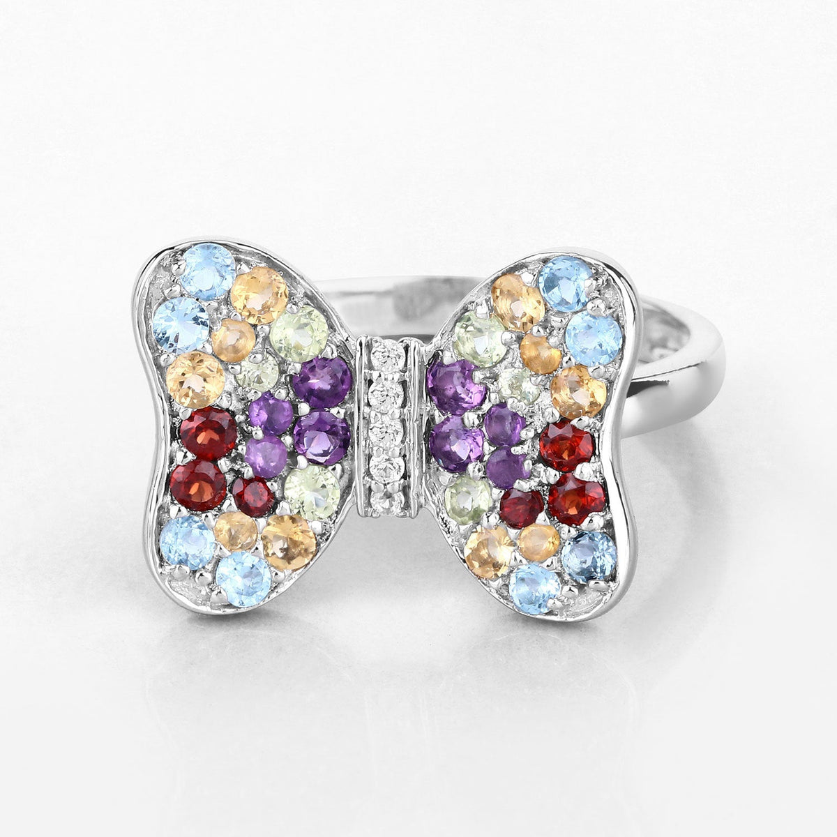 Anillo de plata de ley .925 con varias piedras preciosas de 1,18 quilates