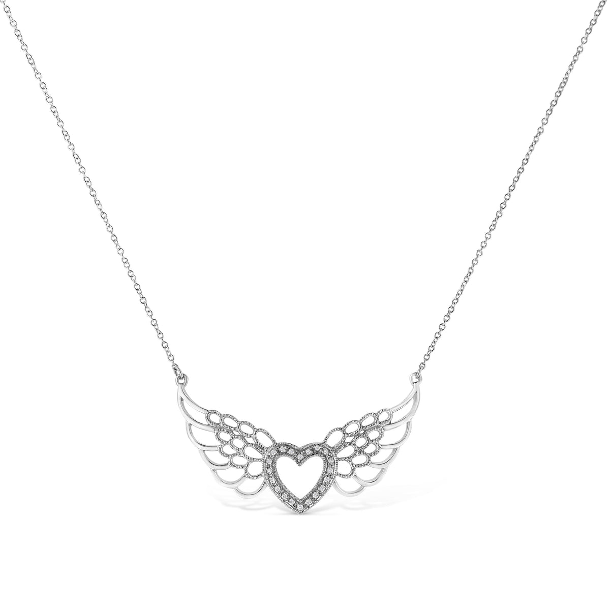 Collar con colgante de corazón y alas de hada de plata de ley .925 con detalles de diamantes pavé de 45,7 cm (color I-J, claridad I1-I2)