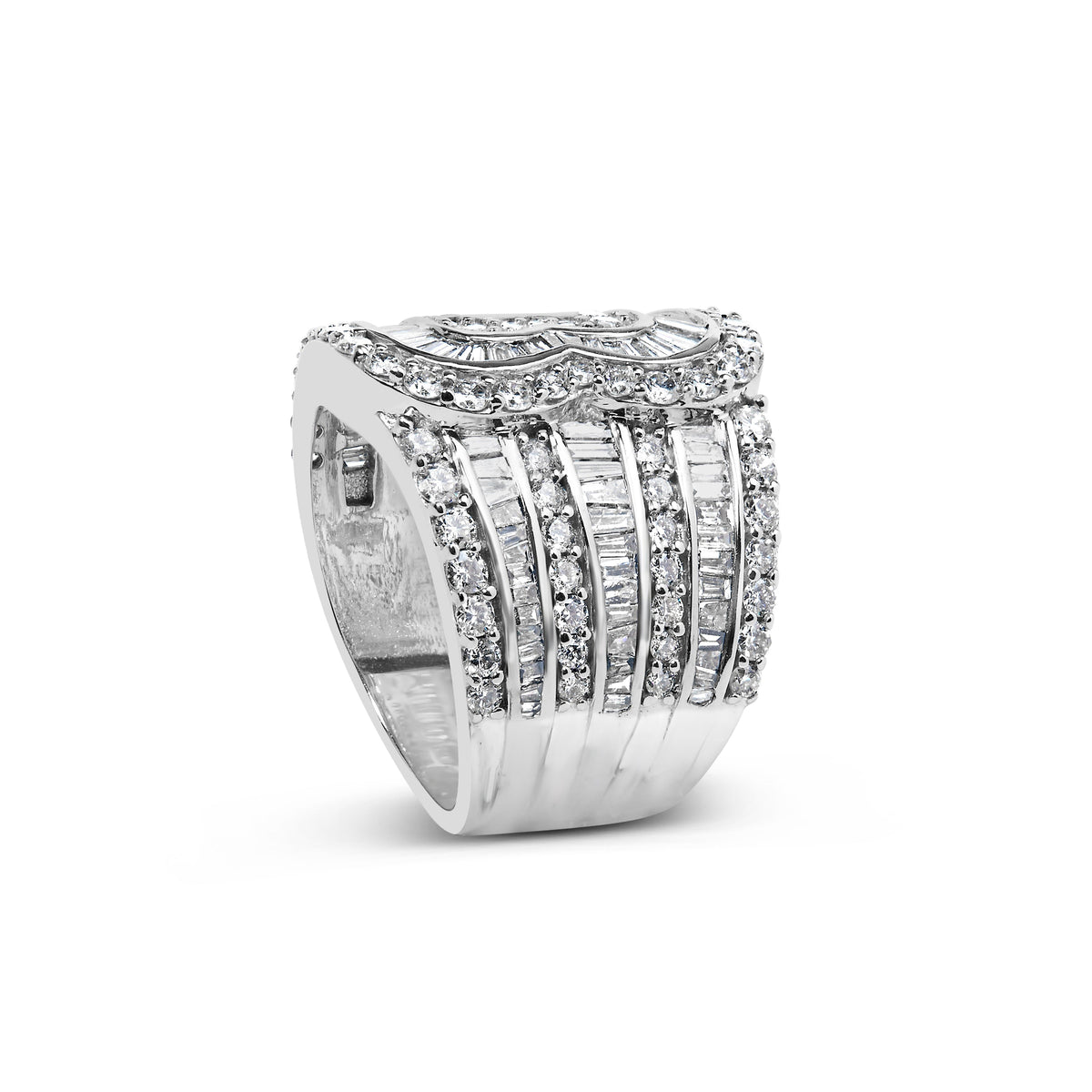 Anillo tipo bypass multihilera de oro blanco de 10K con diamantes redondos y de talla baguette de 2 1/2 ct. (color J-K, claridad I2-I3) - Talla de anillo 7