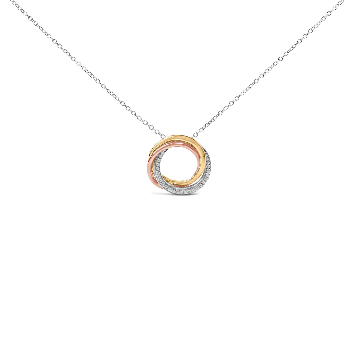Collar con colgante de círculos entrelazados de diamantes de 1/5 CTTW en plata de ley tricolor