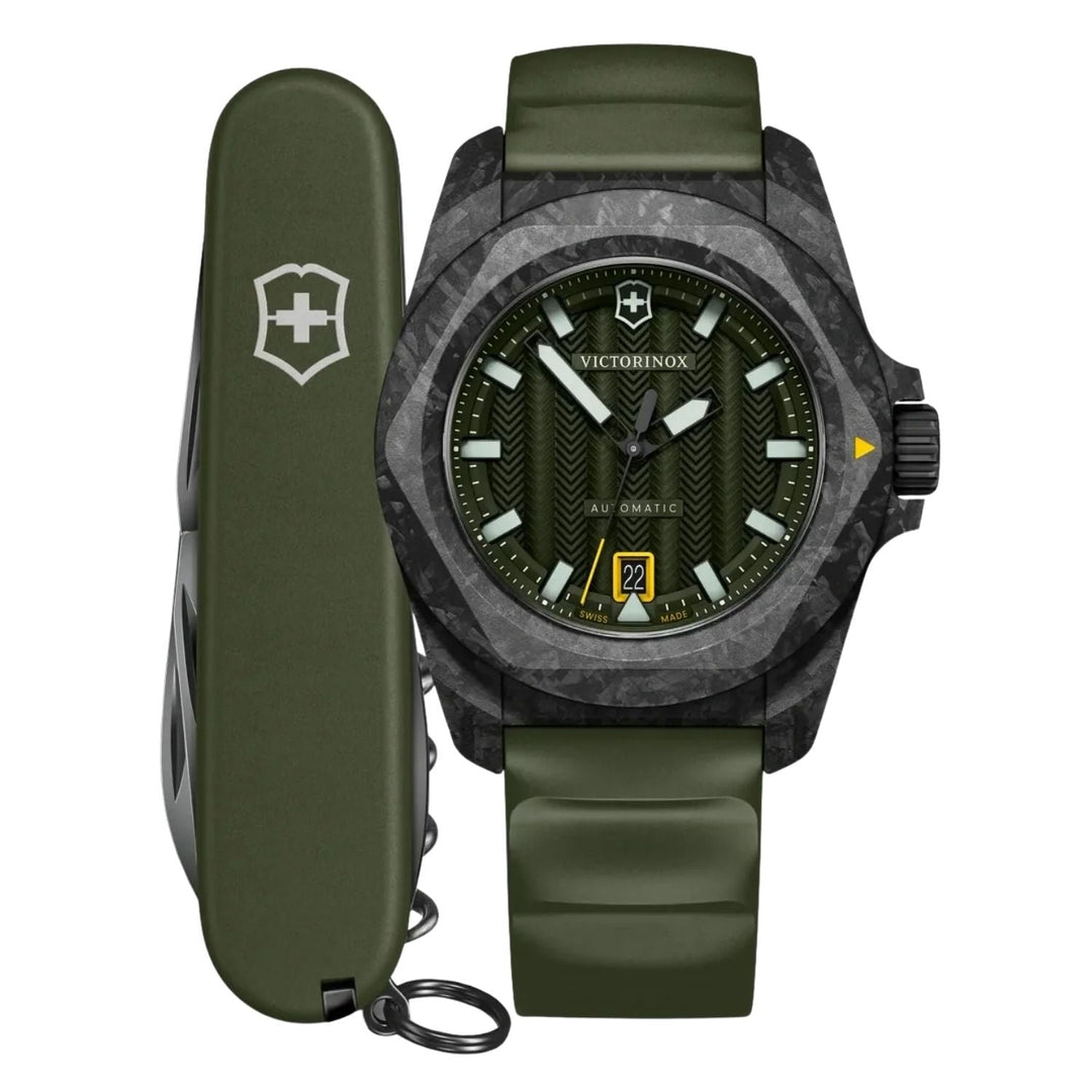 Victorinox Men's Carbon