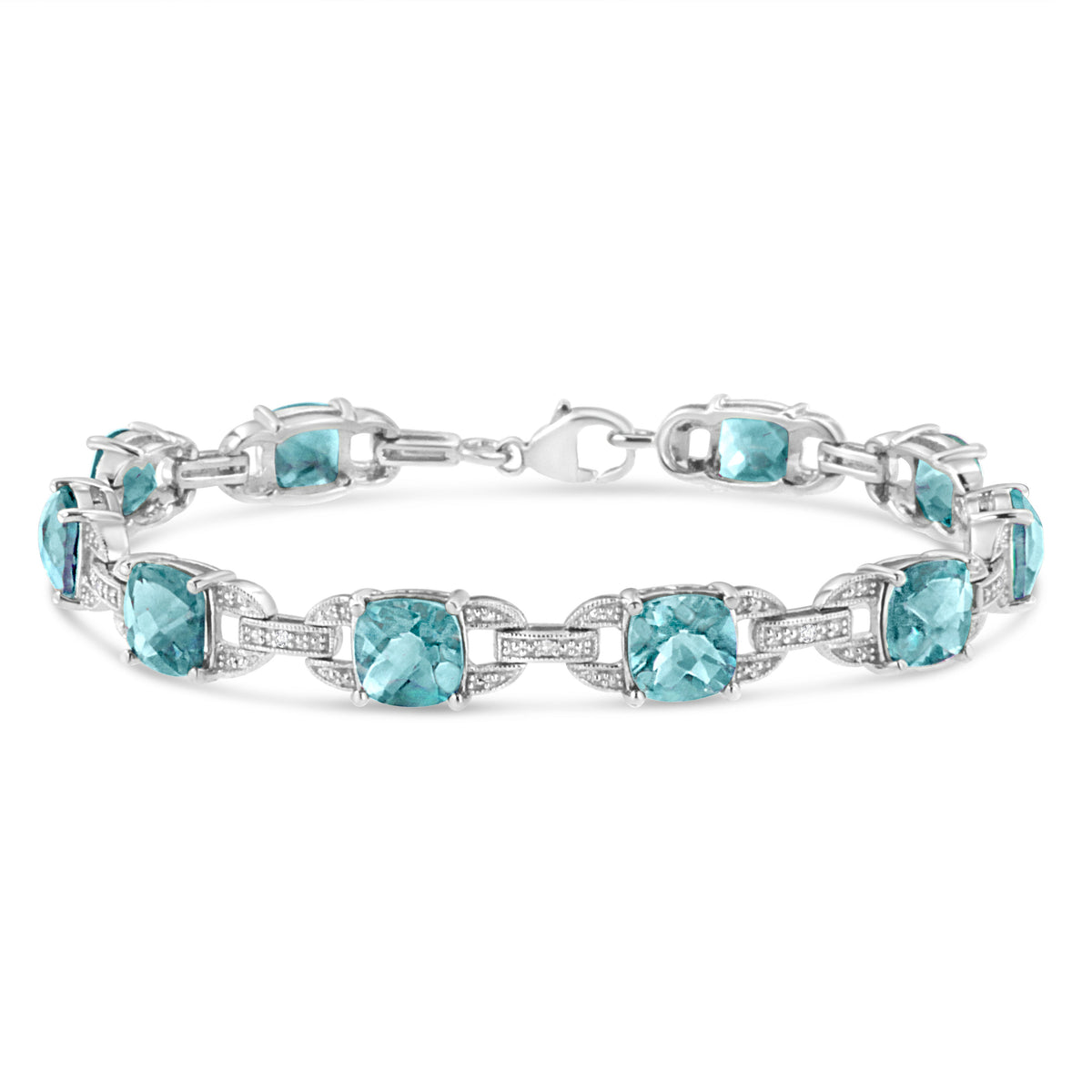 Pulsera de tenis de moda de plata de ley .925 con topacio azul de talla cojín de 7x7 mm y diamantes redondos de 1/20 quilates (Color I-J, Claridad I1-I2) - 7"