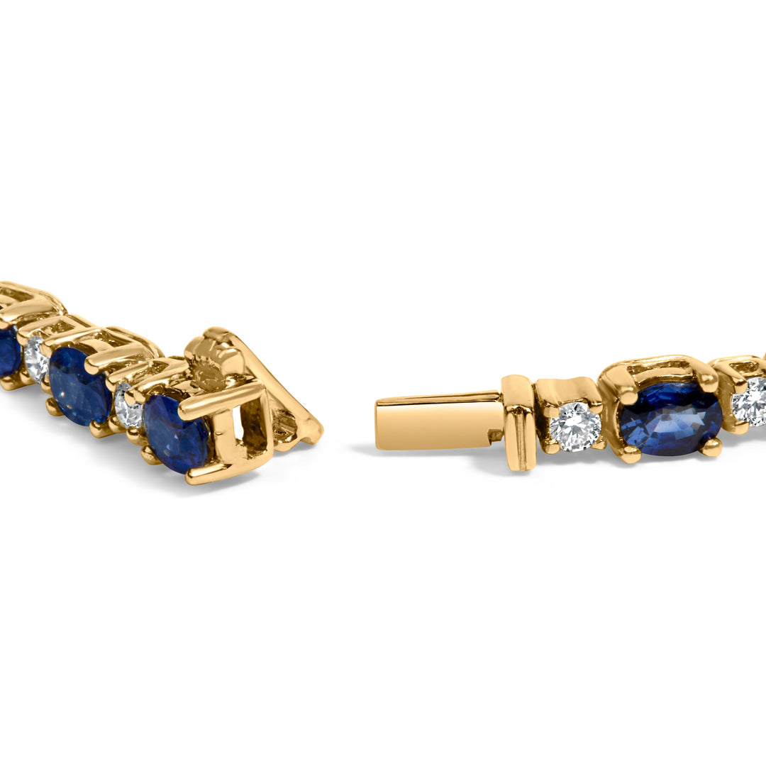 Pulsera de eslabones alternos de oro amarillo de 18 quilates con diamantes de 3/4 quilates y zafiros azules ovalados de 5 1/3 quilates (color G-H, claridad VS1-VS2) - 7.25 pulgadas