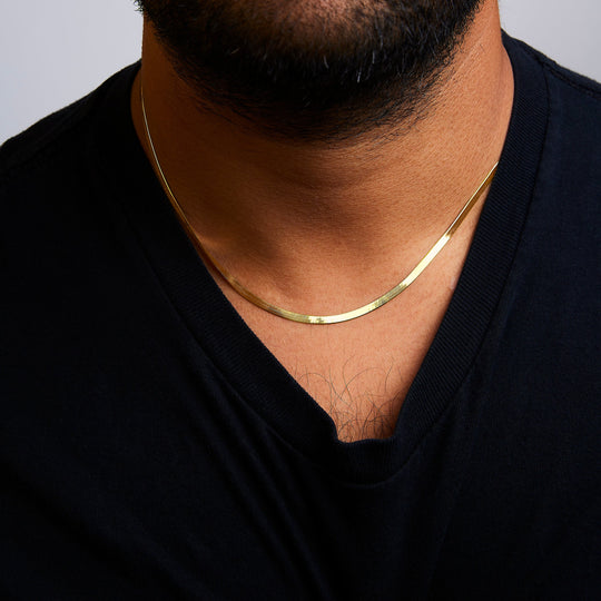 Photo of {{ product.title | truncate: 80, '' | escape }}