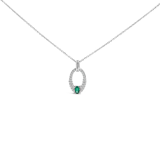 Photo of {{ product.title | truncate: 80, '' | escape }}