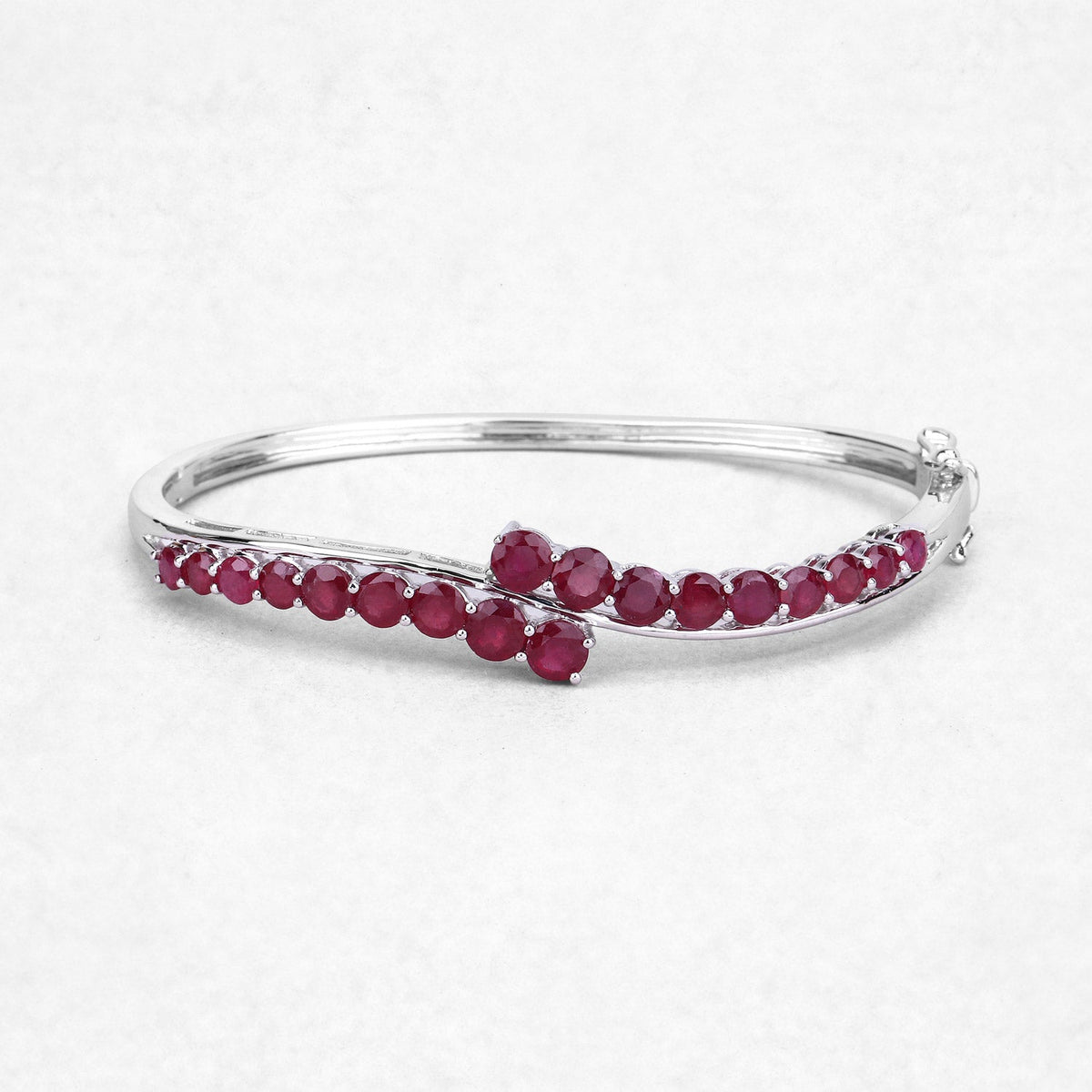 Brazalete de plata de ley .925 con rubí relleno de cristal de 9,10 quilates