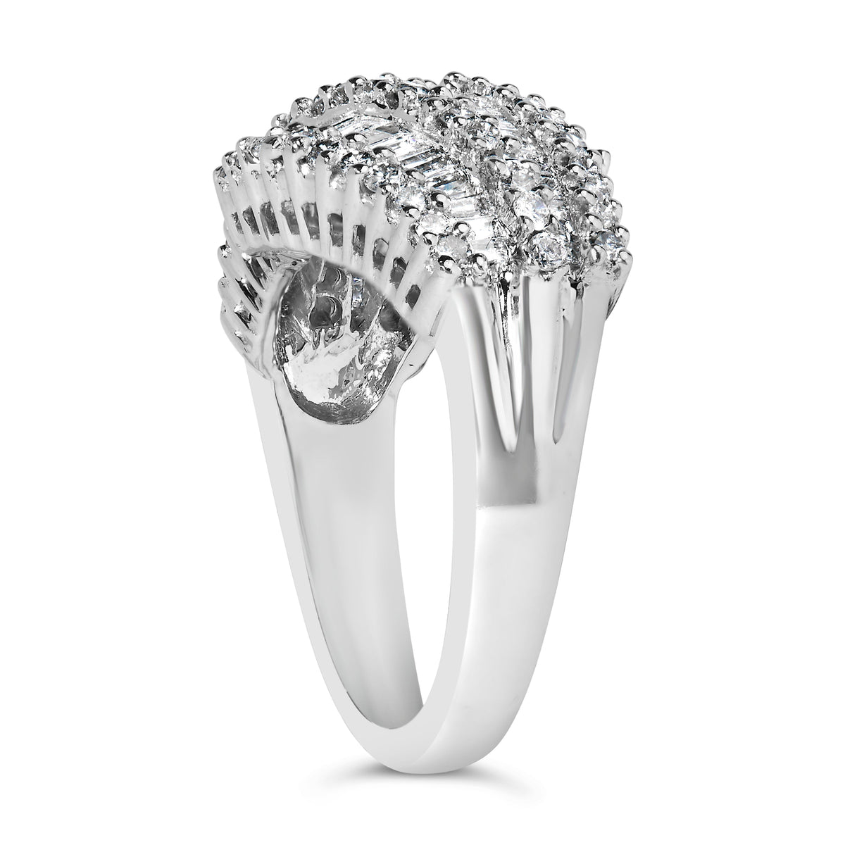Anillo de cóctel de oro blanco de 14 quilates con diamantes (1 3/4 Cttw, color H-I, claridad SI2-I1) - Talla 6-1/2