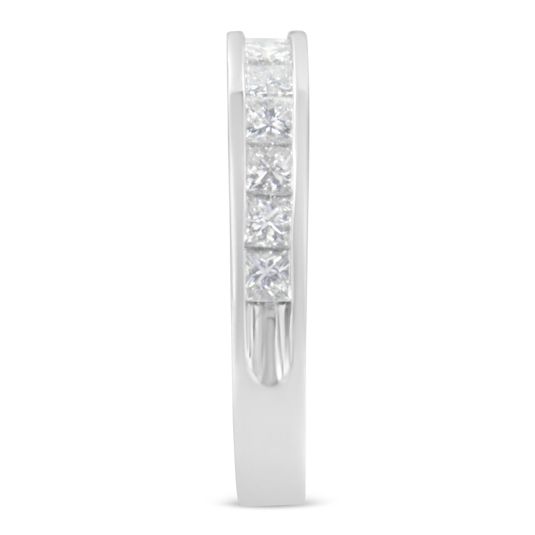 Women's 18K White Gold Princess Cut Diamond Band Ring (1 Cttw, G-H Color, SI1-SI2 Clarity) - Size 6