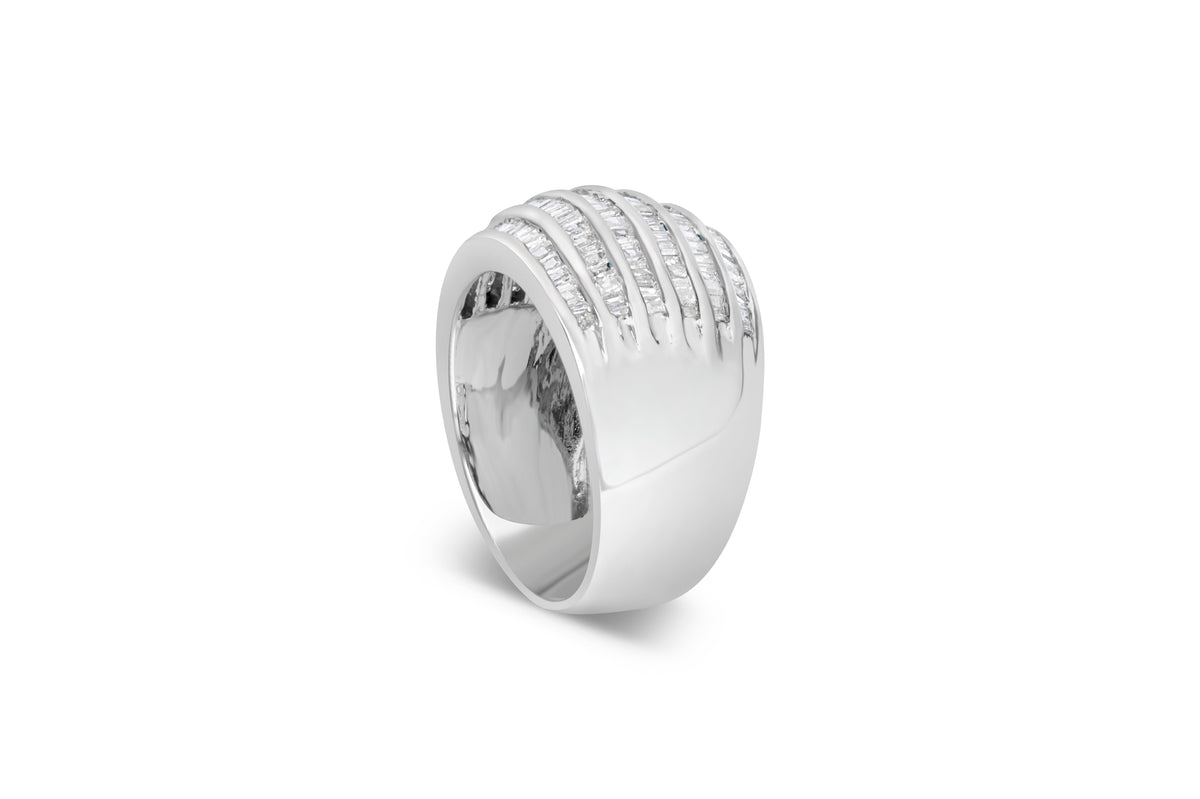 Anillo de cóctel de moda abovedado cónico con 6 hileras de diamantes talla baguette de 1,0 Cttw en plata de ley .925 (color H-I, claridad I2-I3) - Talla 6-1/2