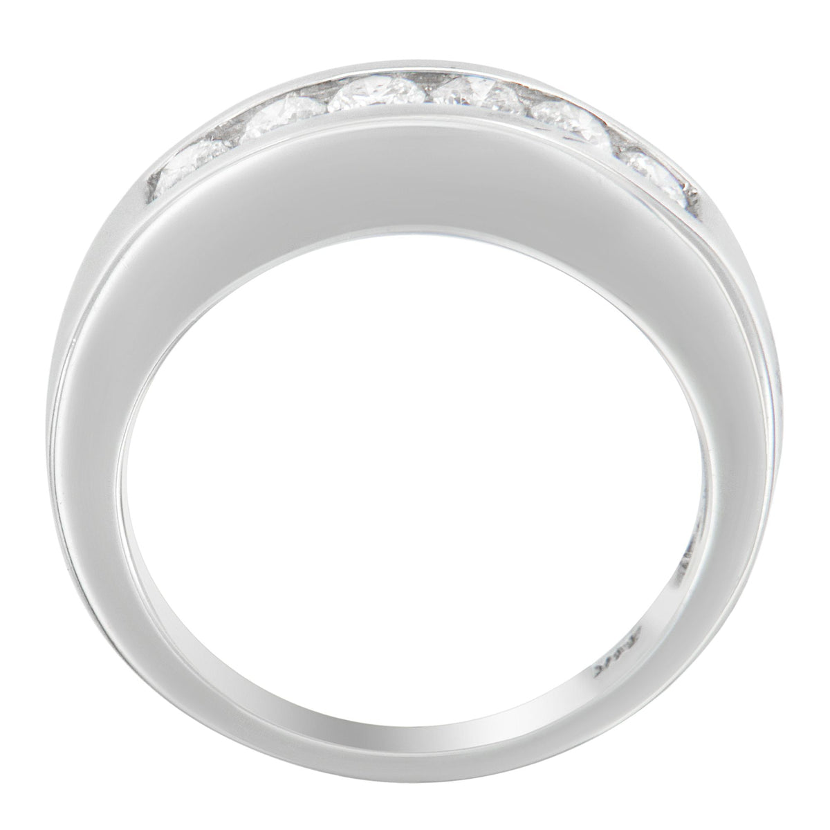 Anillo de oro blanco de 14K con canal de diamantes de 3/4 qt. TDW (H-I, I1-I2)