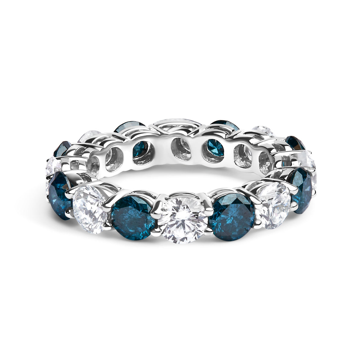 Anillo de oro blanco de 14 quilates con 6 1/4 Cttw de diamantes blancos creados en laboratorio y diamantes azules naturales tratados alternados (color F-G, claridad VS1-VS2)