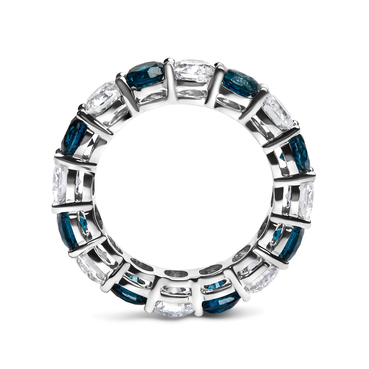 Anillo de oro blanco de 14 quilates con 6 1/4 Cttw de diamantes blancos creados en laboratorio y diamantes azules naturales tratados alternados (color F-G, claridad VS1-VS2)