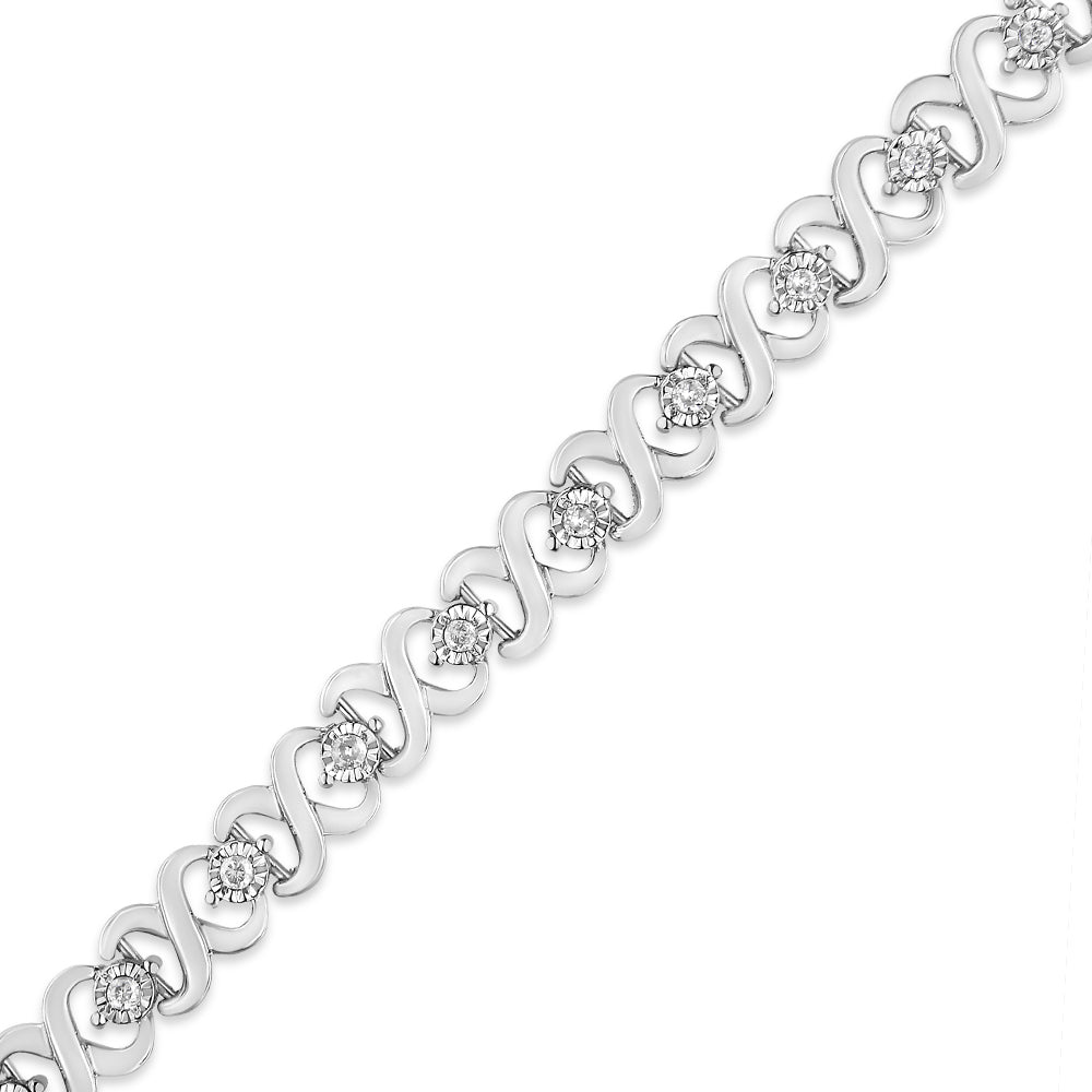 Pulsera de eslabones de infinito con diamante redondo en chapa milagrosa de plata de ley .925 de 1/3 Cttw (Color I-J, Claridad I3) - Talla 7.25"