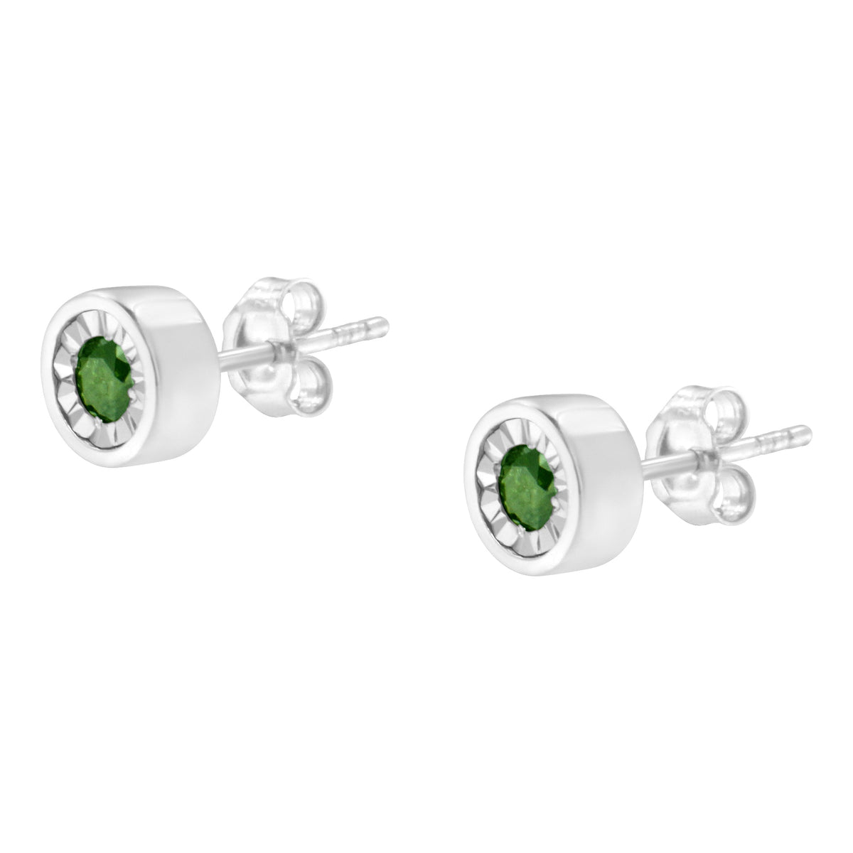Aretes de botón de plata de ley .925 con diamante verde de talla brillante redonda de 1/4 Cttw, engaste de milagro (color mejorado elegante, claridad I1-I2)