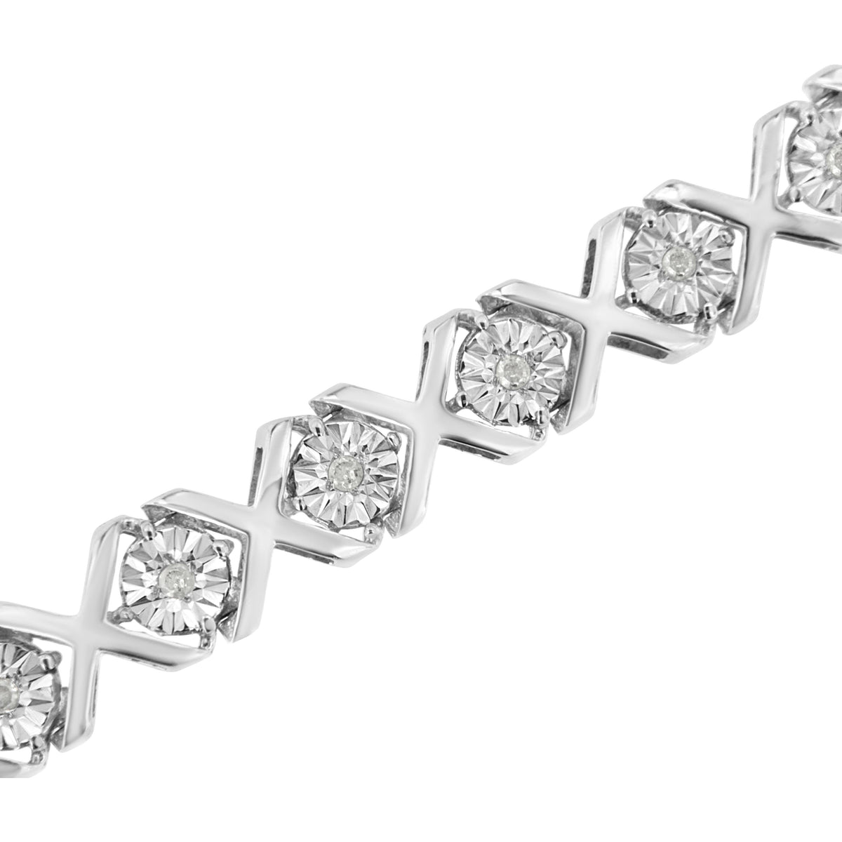 Pulsera de eslabones en "X" de plata de ley .925 con diamantes engastados "milagro" de 1/4 qt. (Color I-J, Claridad I3) - 7.25"