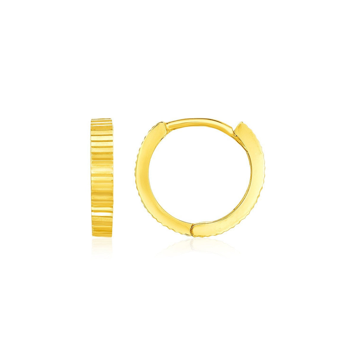 Pendientes de aro pequeños redondos de oro amarillo de 14k con textura lisa