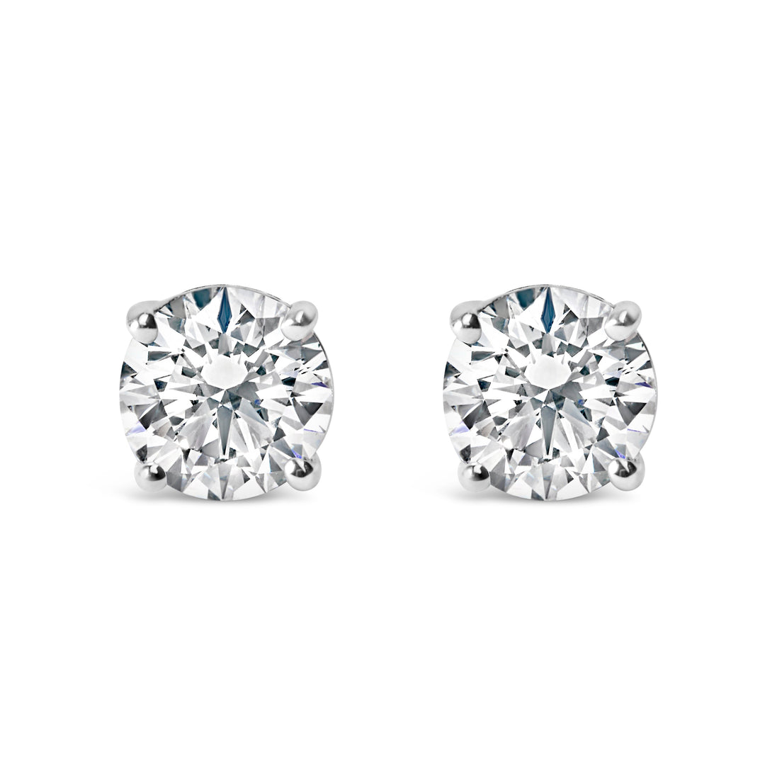 Pendientes de tuerca clásicos de oro blanco de 14 quilates, con 2.00 quilates de diamantes redondos de talla brillante cultivados en laboratorio, con 4 garras y cierre de rosca (color F-G, claridad VVS2-VS1)