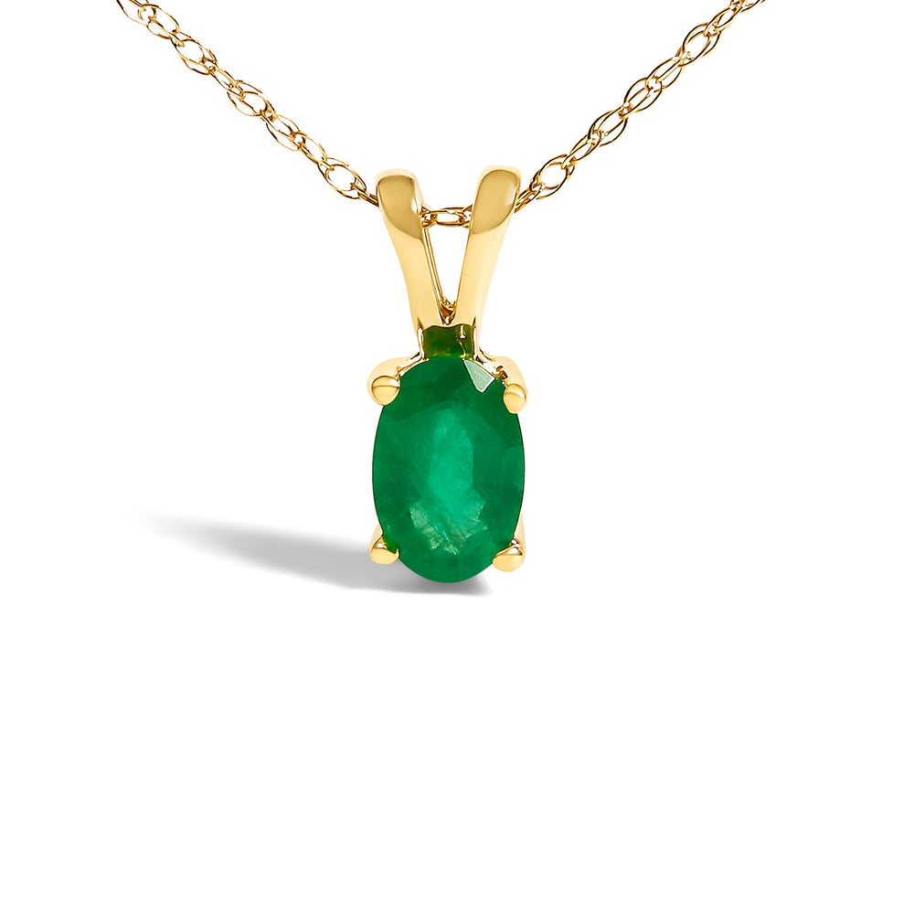 14K Yellow Gold Oval Green Emerald Solitaire Pendant Necklace - 18" Inches