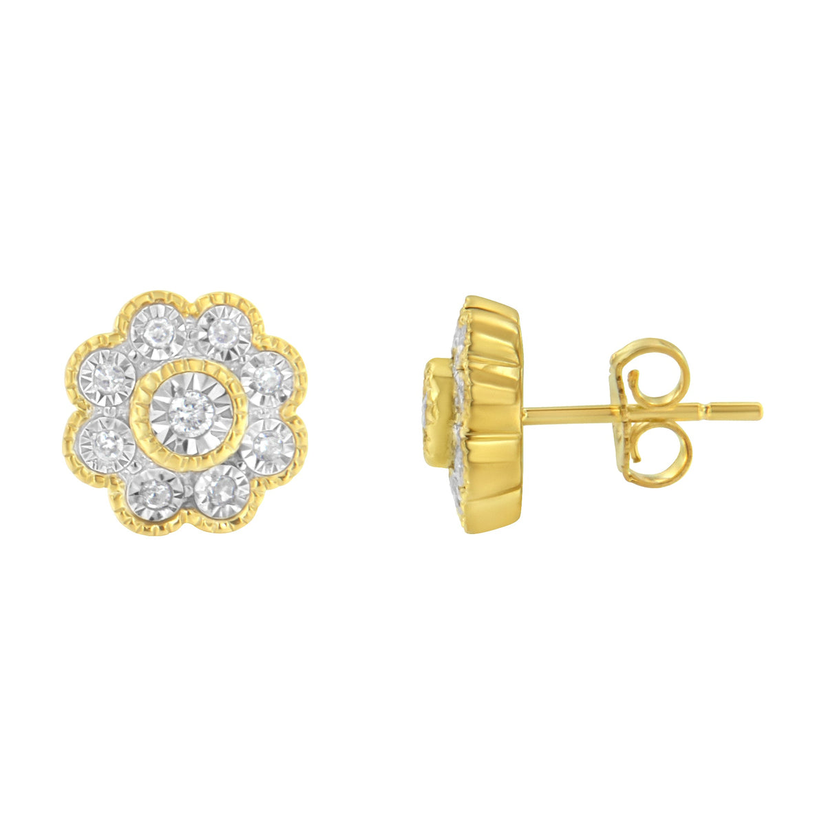 Pendientes de botón florales de diamante engastados en placa milagrosa de 1/6 Cttw de plata de ley .925 chapada en oro amarillo de 14 quilates (color I-J, claridad I2-I3)