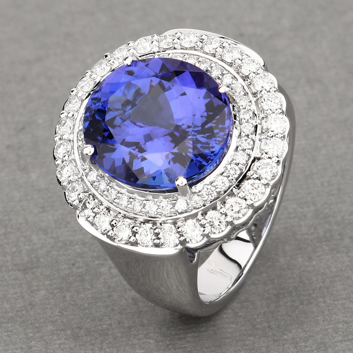 Anillo de oro blanco de 18 quilates con tanzanita genuina de 10,79 quilates y diamantes blancos