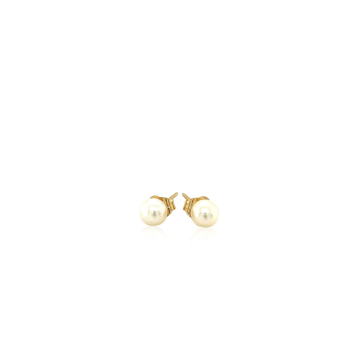 Pendientes de perlas cultivadas de agua dulce blancas de oro amarillo de 14k (4.0 mm)