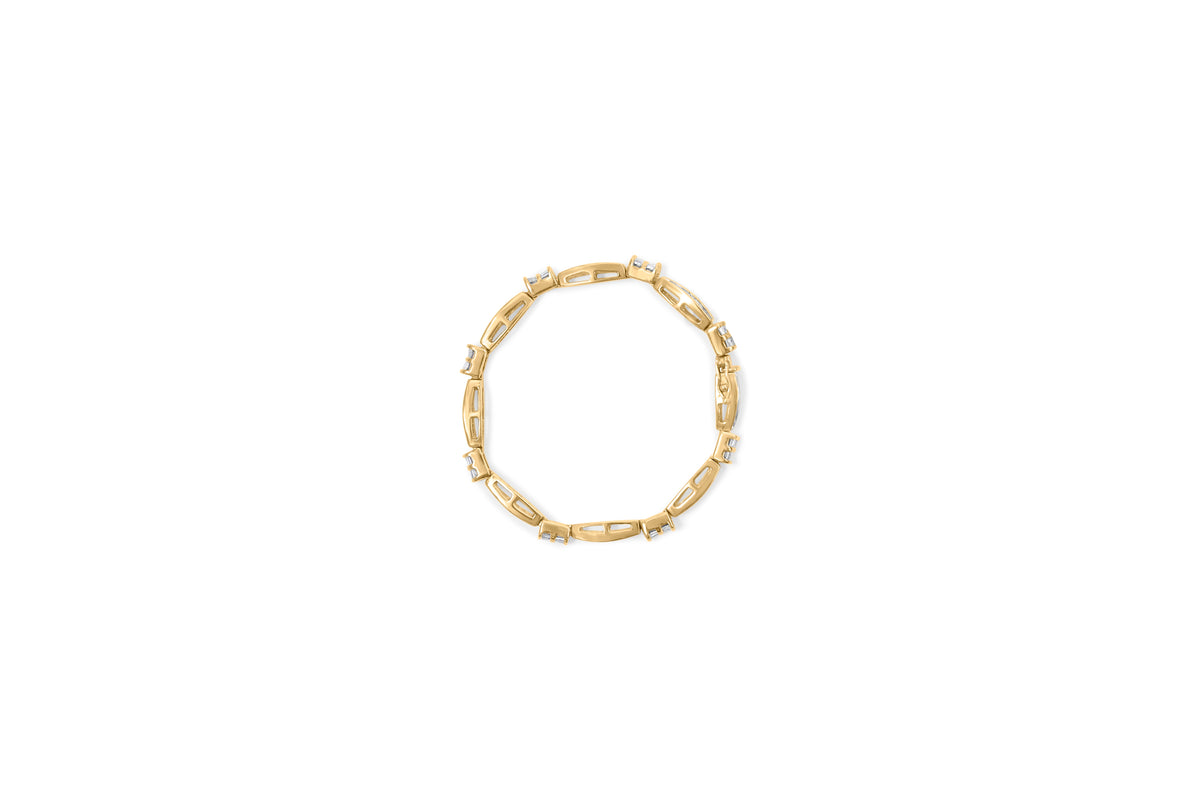 Pulsera de Oro Amarillo de 14K con Diamantes de Talla Princesa y Baguette con Adornos (3.00 cttw, Color H-I, Claridad SI1-SI2)