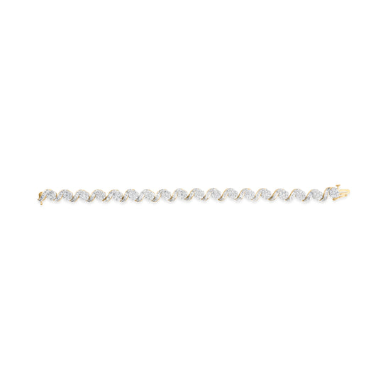 Photo of {{ product.title | truncate: 80, '' | escape }}
