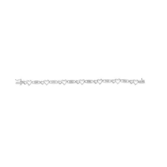 Photo of {{ product.title | truncate: 80, '' | escape }}