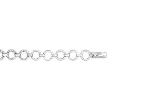 Photo of {{ product.title | truncate: 80, '' | escape }}