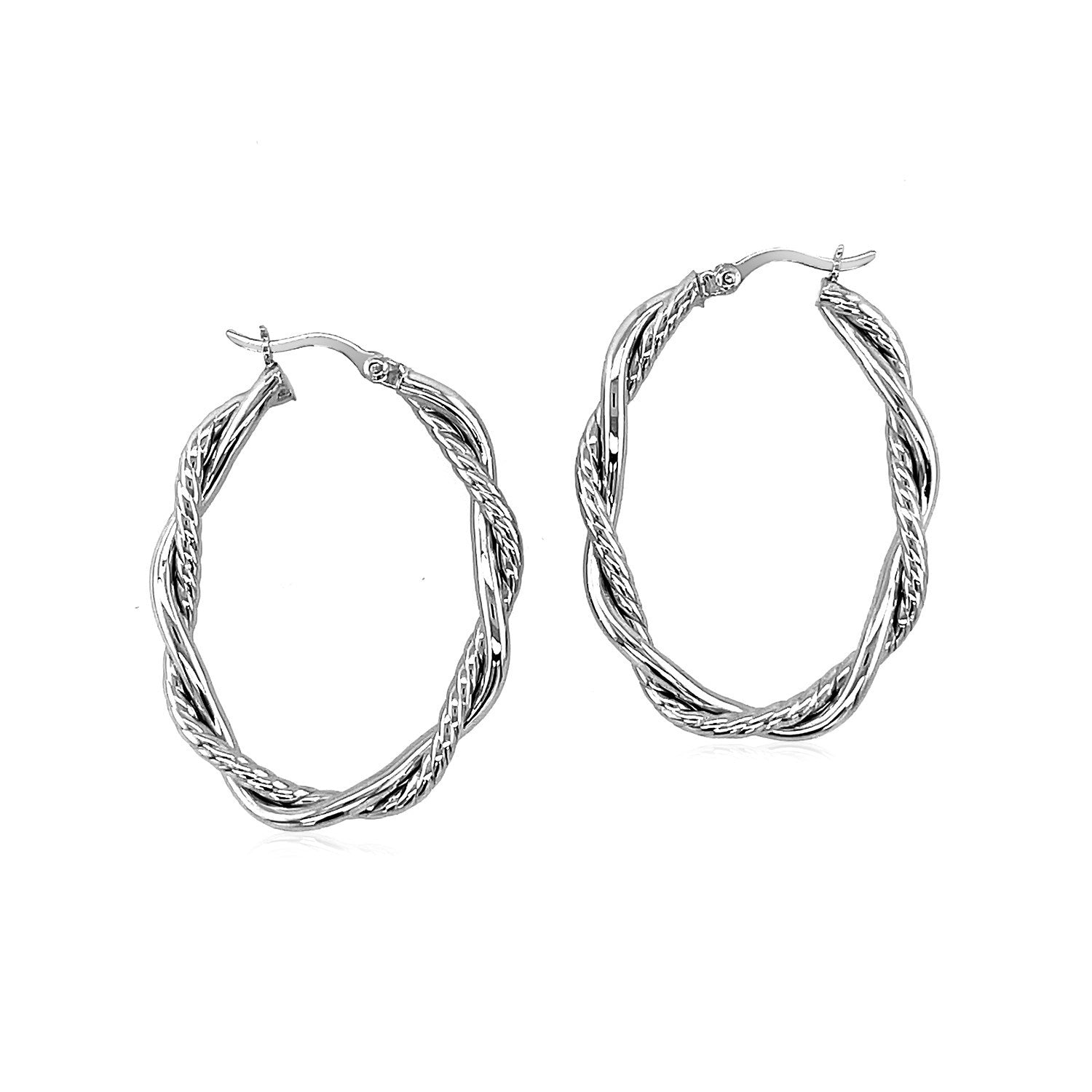 Aretes de aro ovalados de plata de ley con corte de diamante trenzado