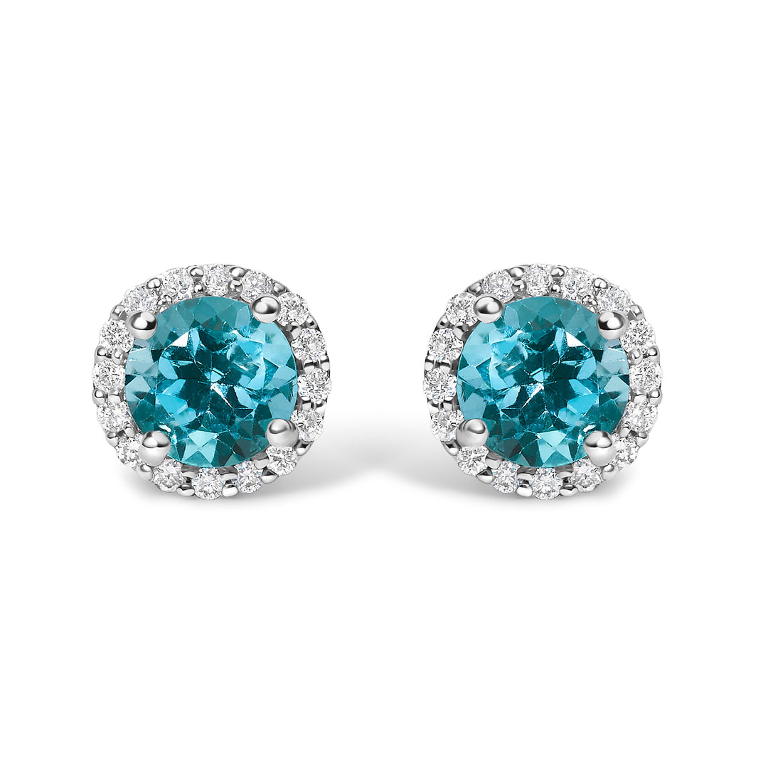 Pendientes de oro blanco de 10K con amatista morada y halo de diamantes de 1/6 Cttw