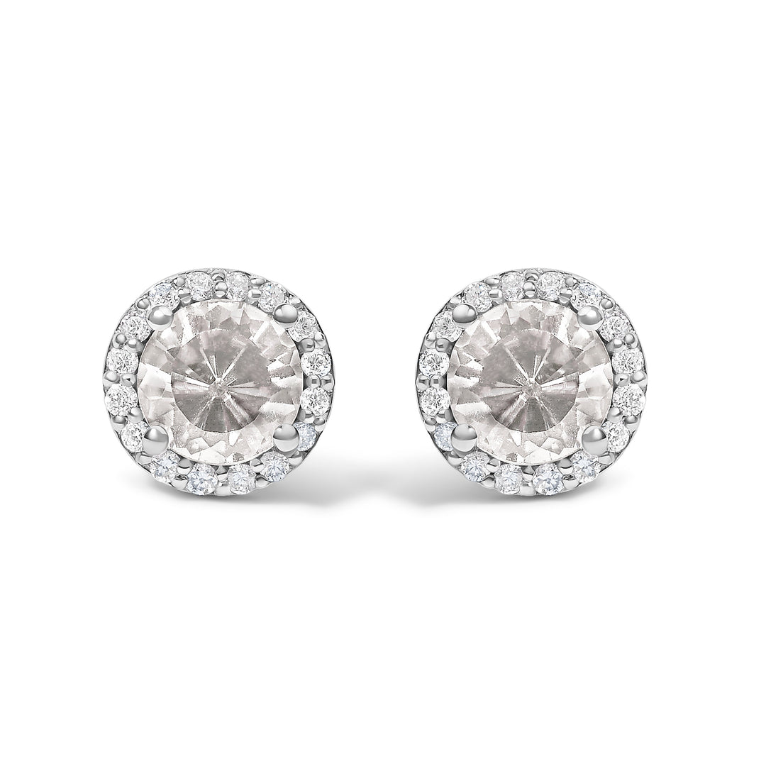 Pendientes de oro blanco de 10K con amatista morada y halo de diamantes de 1/6 Cttw