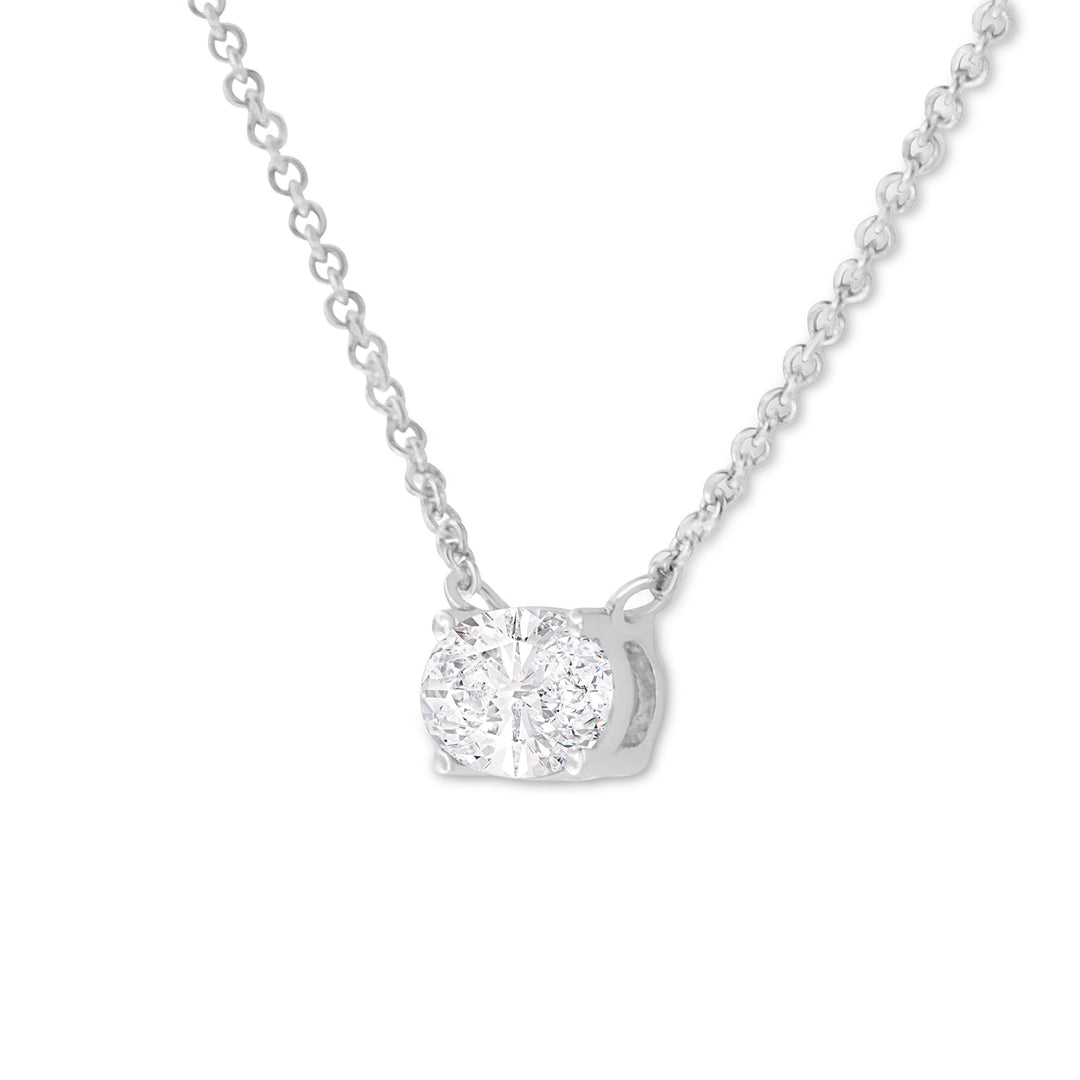Collar con colgante de 18" de oro blanco de 14k con diamante solitario ovalado cultivado en laboratorio de 1/2 quilate de peso total, orientación este-oeste, certificado por IGI (color E-F, claridad VS1-VS2)
