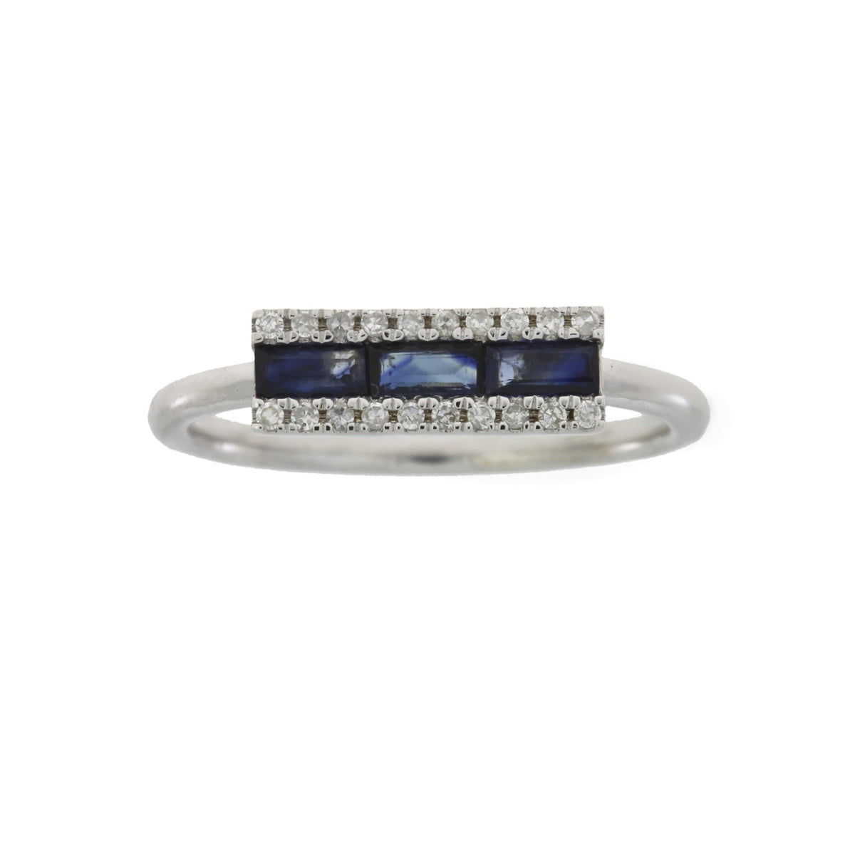 Anillo de zafiro con diamantes genuinos de .63ct en oro blanco de 14K