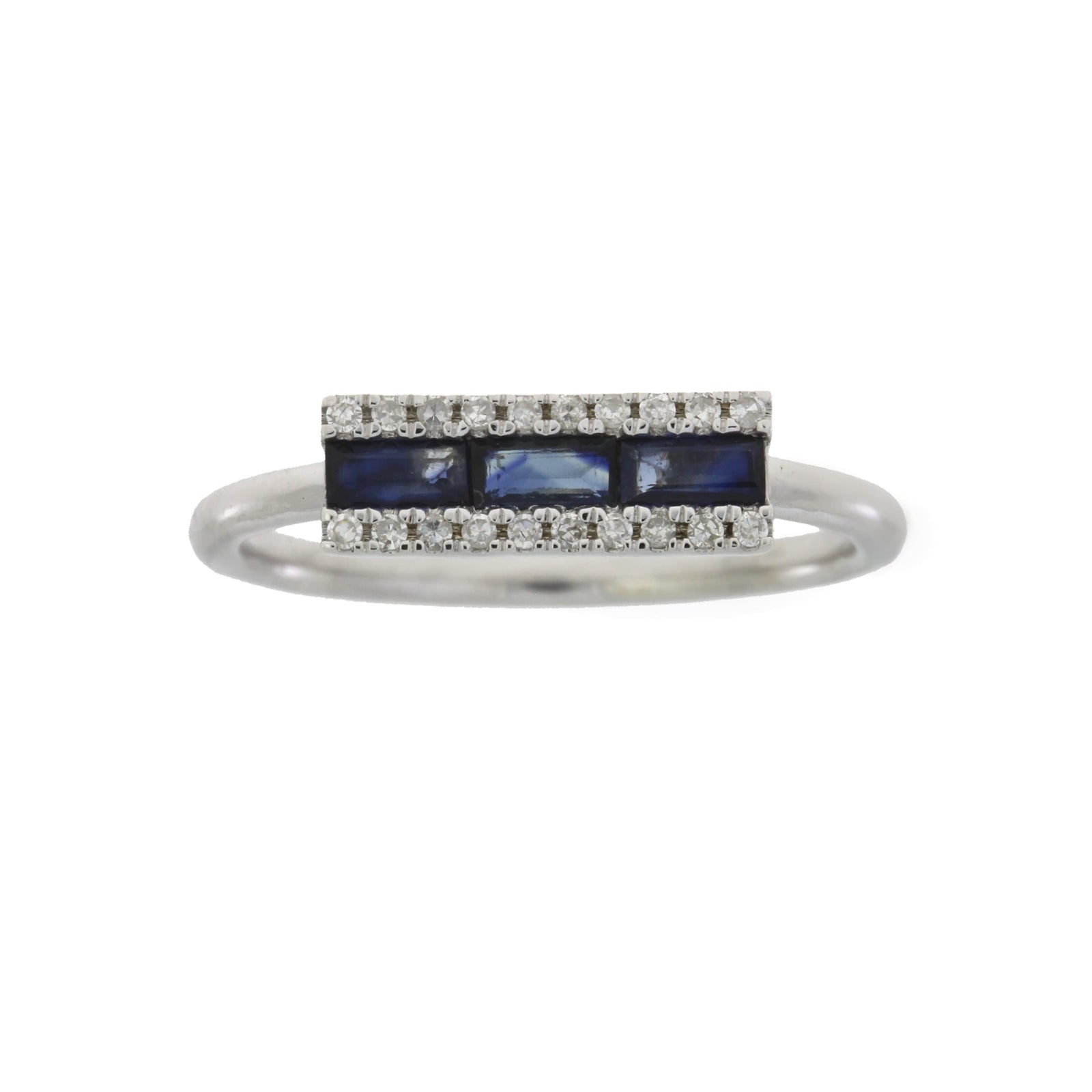 Anillo de zafiro con diamantes genuinos de .63ct en oro blanco de 14K