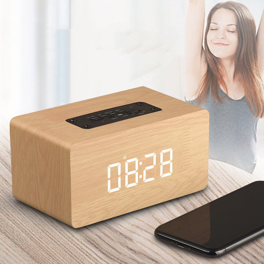 Wooden Clock with Bluetooth Speaker