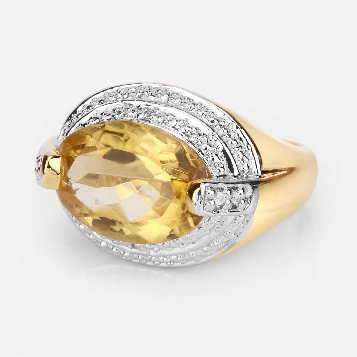Anillo de Plata de ley .925 con Citrino Genuino de 4.56 Quilates y Diamante Blanco