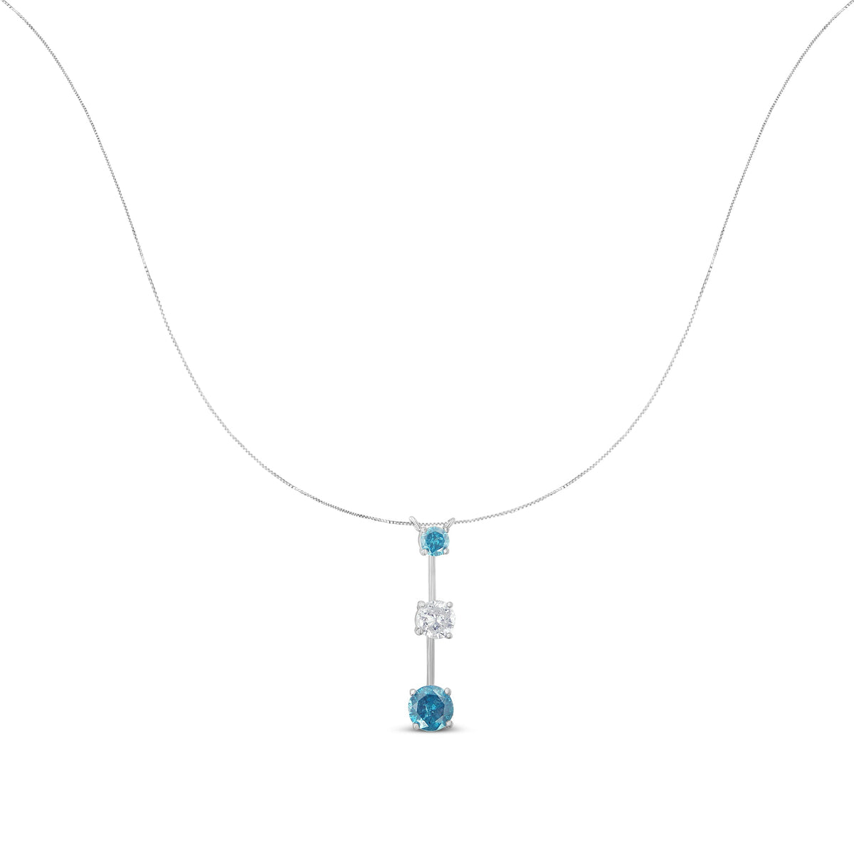 Colgante de oro blanco de 14 quilates con diamantes blancos y azules tratados de 1,5 quilates (H-I, I1-I2)
