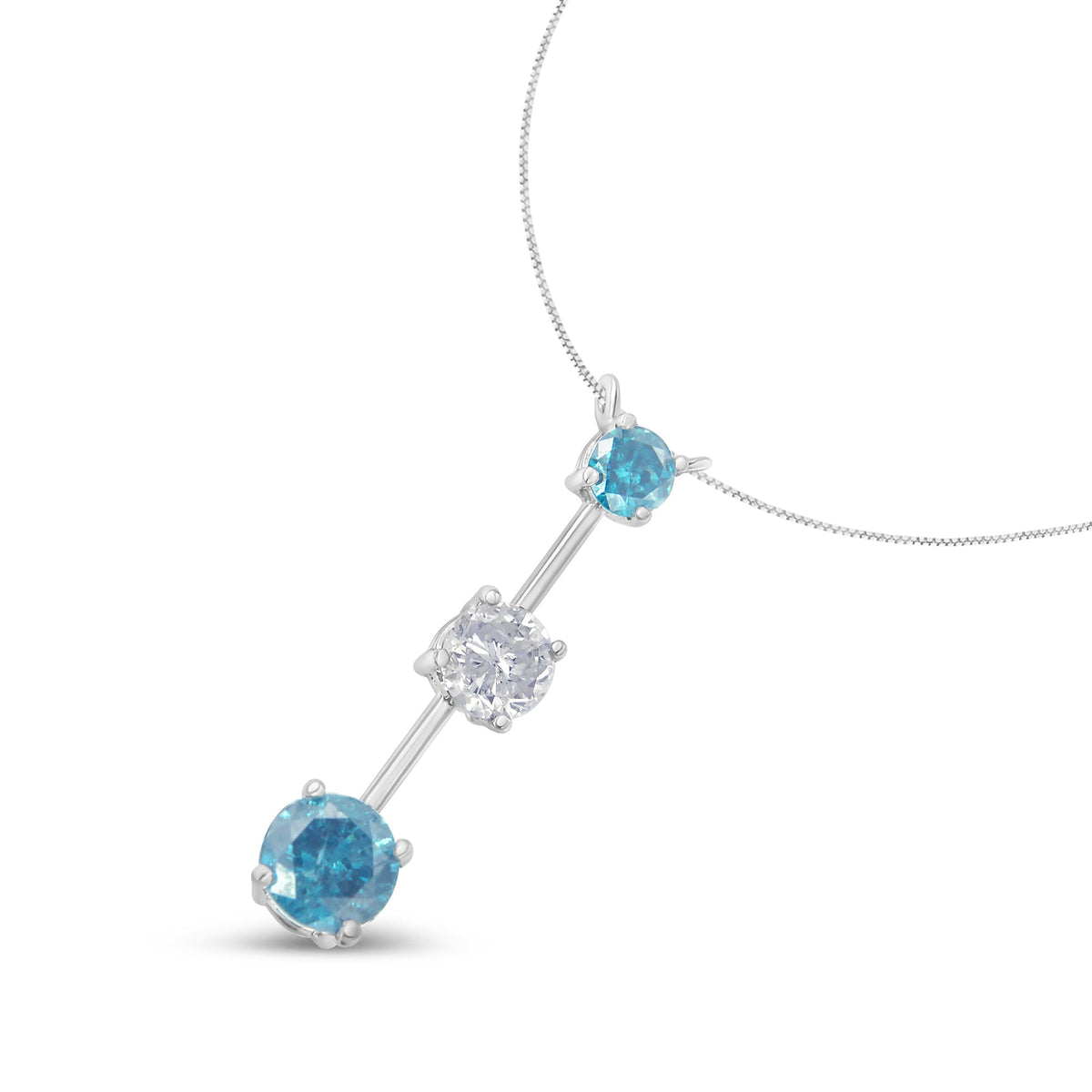 Colgante de oro blanco de 14 quilates con diamantes blancos y azules tratados de 1,5 quilates (H-I, I1-I2)