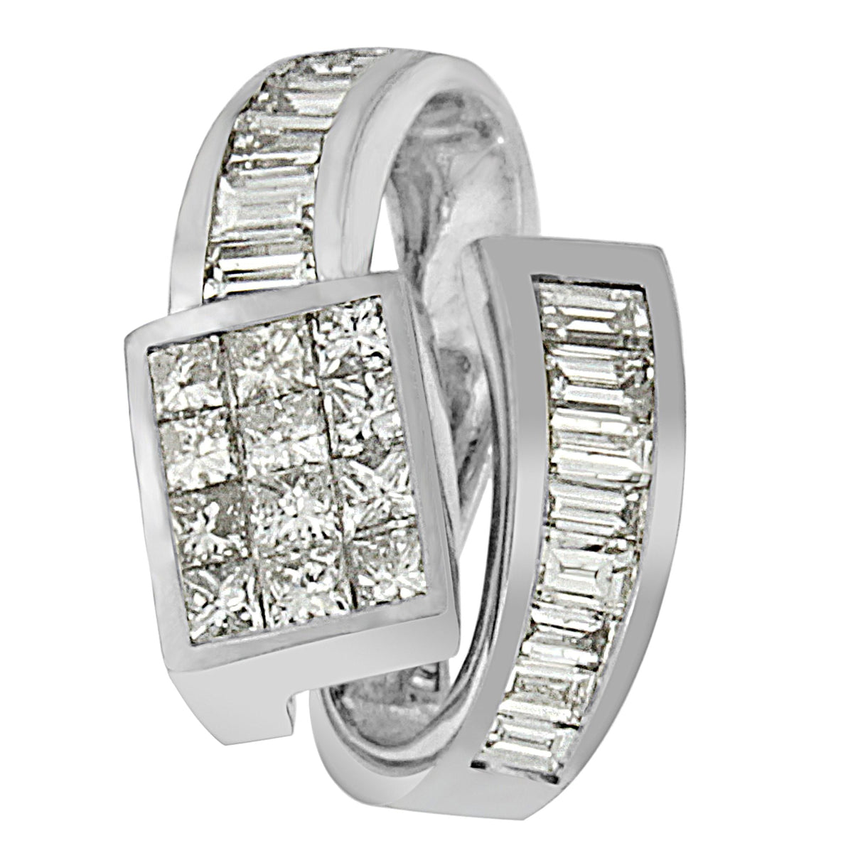 Collar con colgante de doble bucle con diamantes de talla princesa y baguette de 2 ct en oro blanco de 14K (G-H, VS1-VS2)