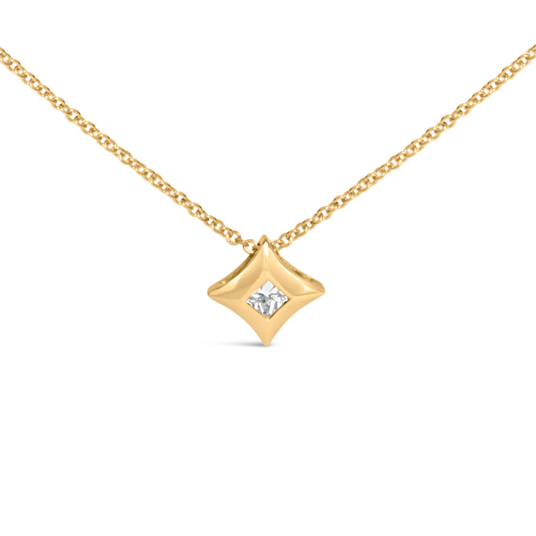 10K Yellow Gold 1/5 Cttw Bezel Set Princess Diamond Kite Shaped Solitaire Pendent Necklace