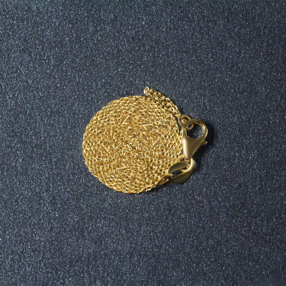 Cadena de eslabones ovalados de oro amarillo de 10k (0,97 mm)
